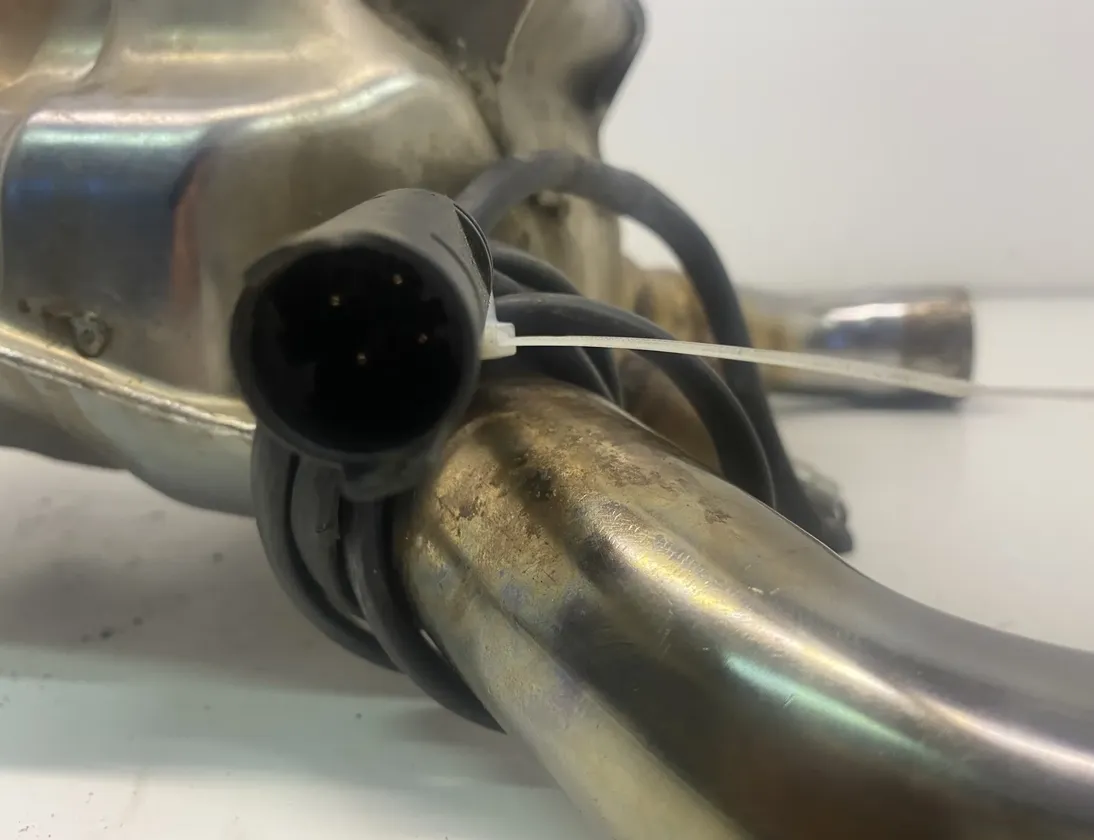 BMW R 1150 Izplūdes kolektors 11713867