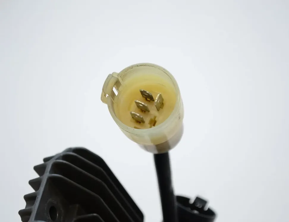 KAWASAKI NINJA Relejs SH650FA 2899218