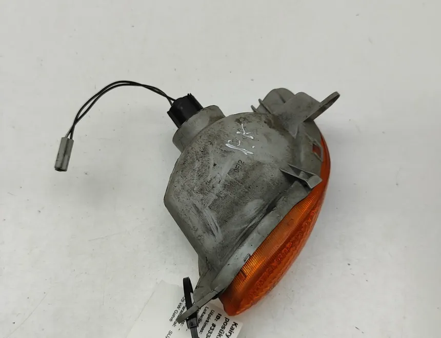 SUZUKI GSX Передний левый указатель поворота 35600-24F0 33343285