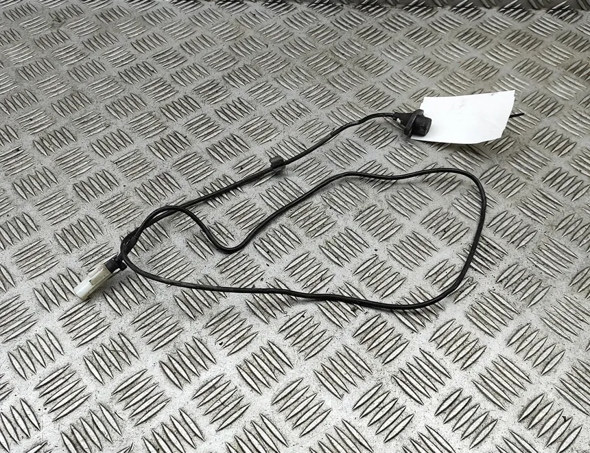 BMW K Priekšējais labais ABS sensors 2306368,2333484 33388673