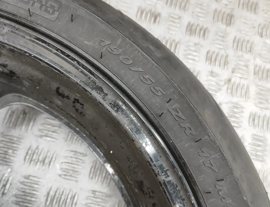 HONDA CBR (1983-2016) Aizmugurējais vieglmetāla disks 33782385
