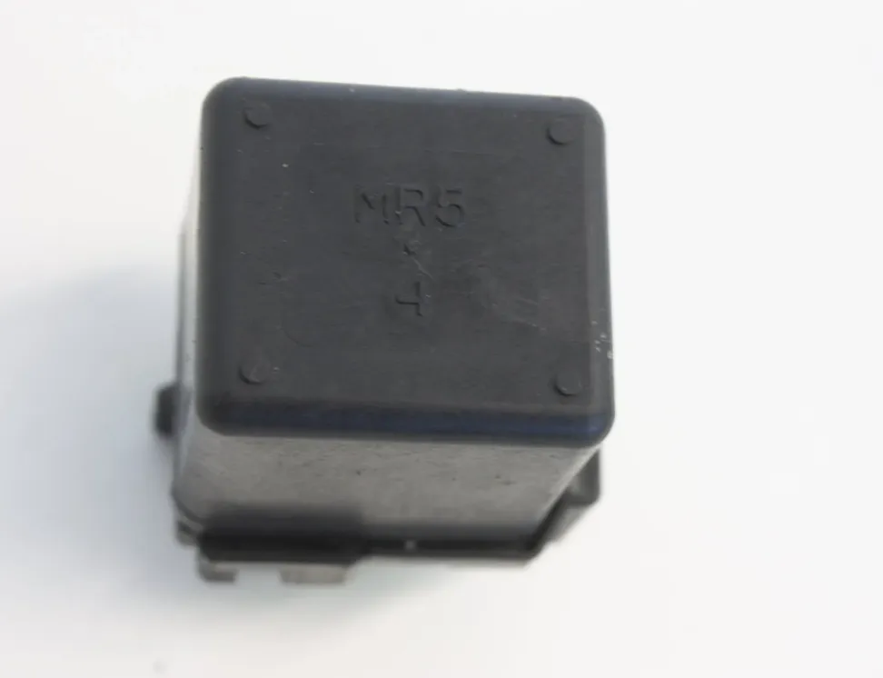 KAWASAKI NINJA Startera releja solenoīds MR5 4168523