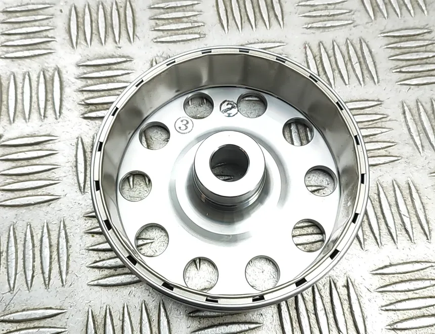 BMW S (2014-2019) Ģeneratora magnēts 34785344