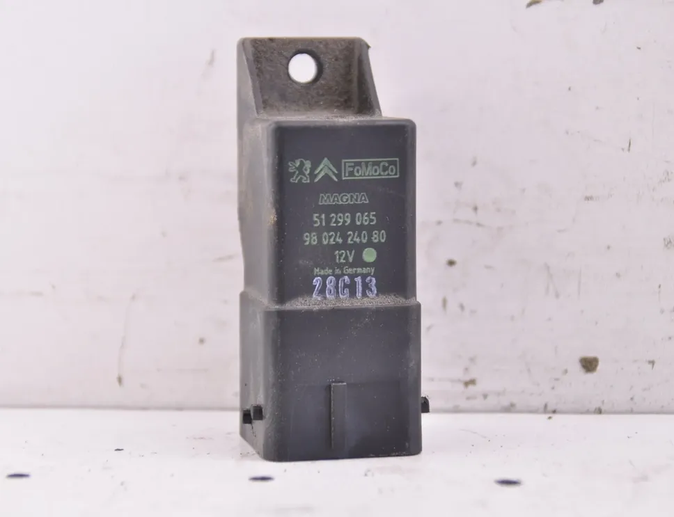 PEUGEOT 508 1 generation (2010-2020) Relays 9802424080 31944963