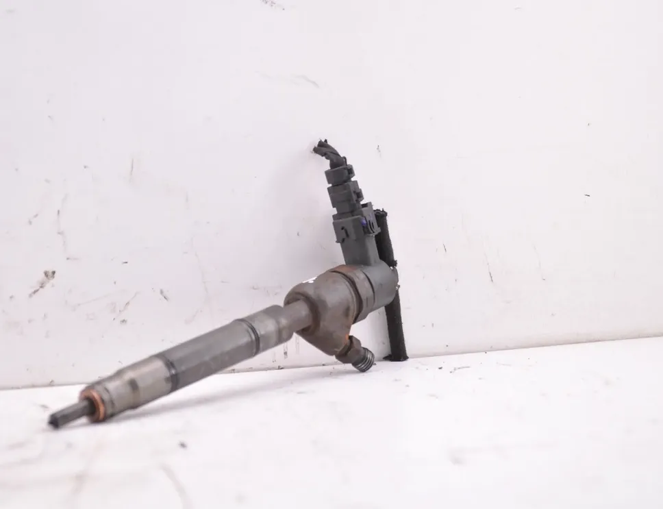 HYUNDAI i30 FD (1 generation) (2007-2012) Fuel Injector 338002A400 33446064