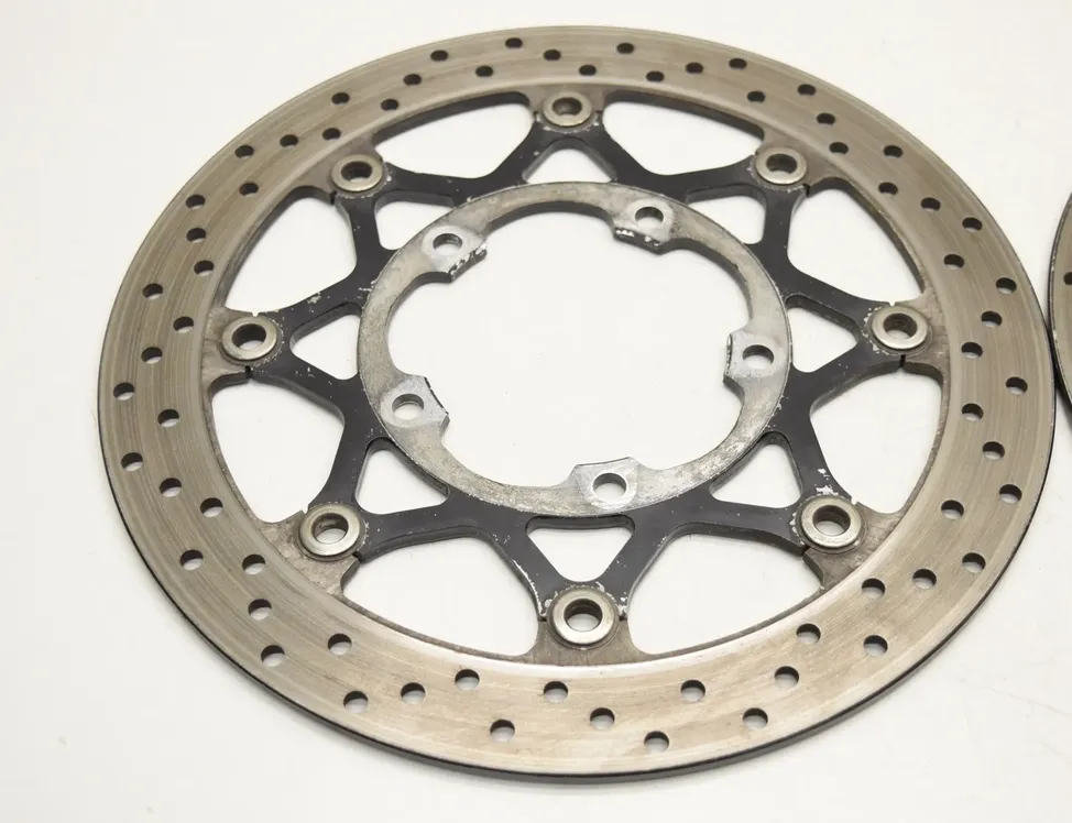 SUZUKI GSX-R Priekšējo bremžu disku komplekts 33008756