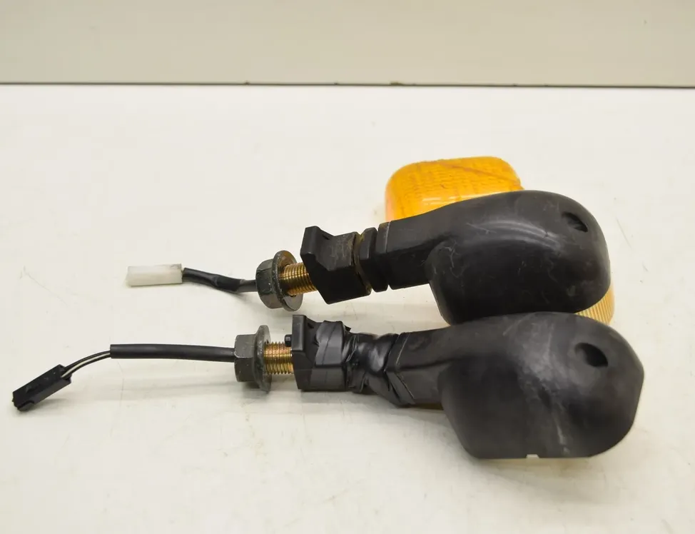 SUZUKI DL Набор поворота 50R-0048330,50R-0048331 33139183