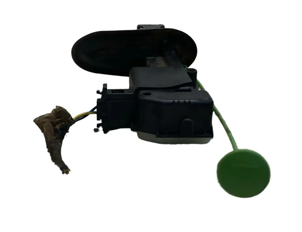 VOLVO XC70 2 generation (2000-2007) Замок крышки топливного бака 31265361 30144426