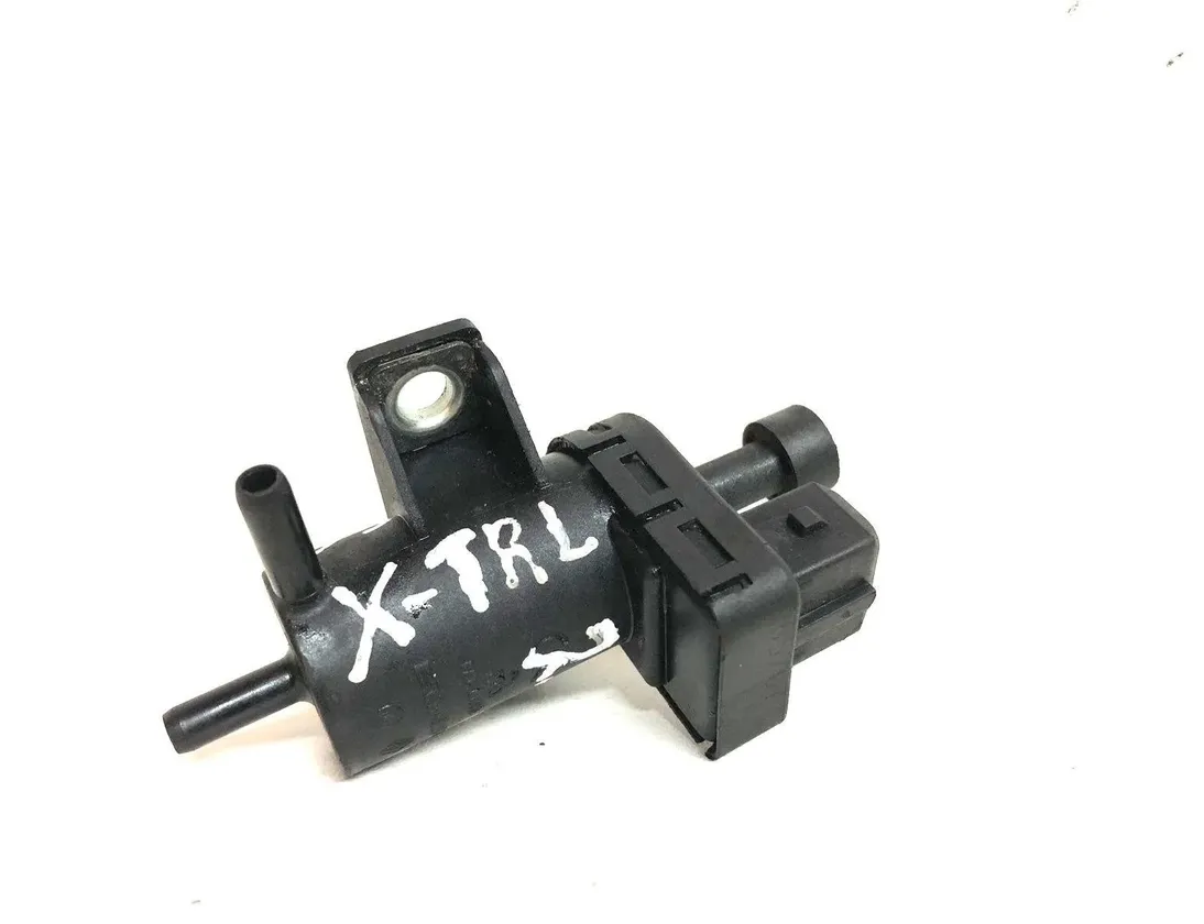 NISSAN X-Trail T31 (2007-2014) Соленоидный клапан 8200762597 30162637