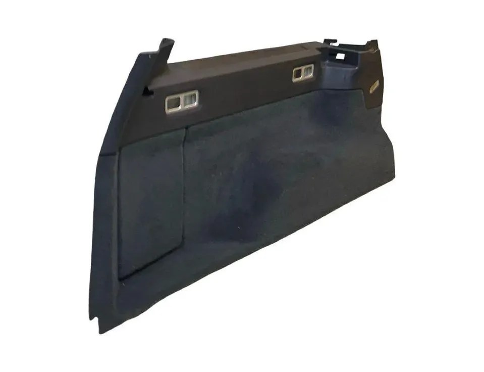 VOLVO XC70 2 generation (2000-2007) Kreisās puses bagāžnieka apdare 39800502 33470563