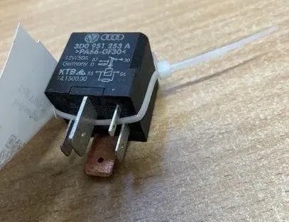 VOLKSWAGEN Golf 5 generation (2003-2009) Relejs 3D0951253A 22189767