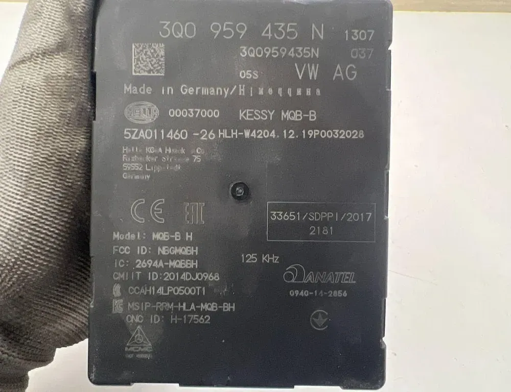 AUDI A3 8V (2012-2020) Brake system control unit 3Q0959435N 33189275