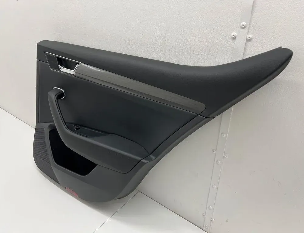 SKODA Superb 1 generation (2001-2008) Обшивка задней правой двери 3V5867024 33554063