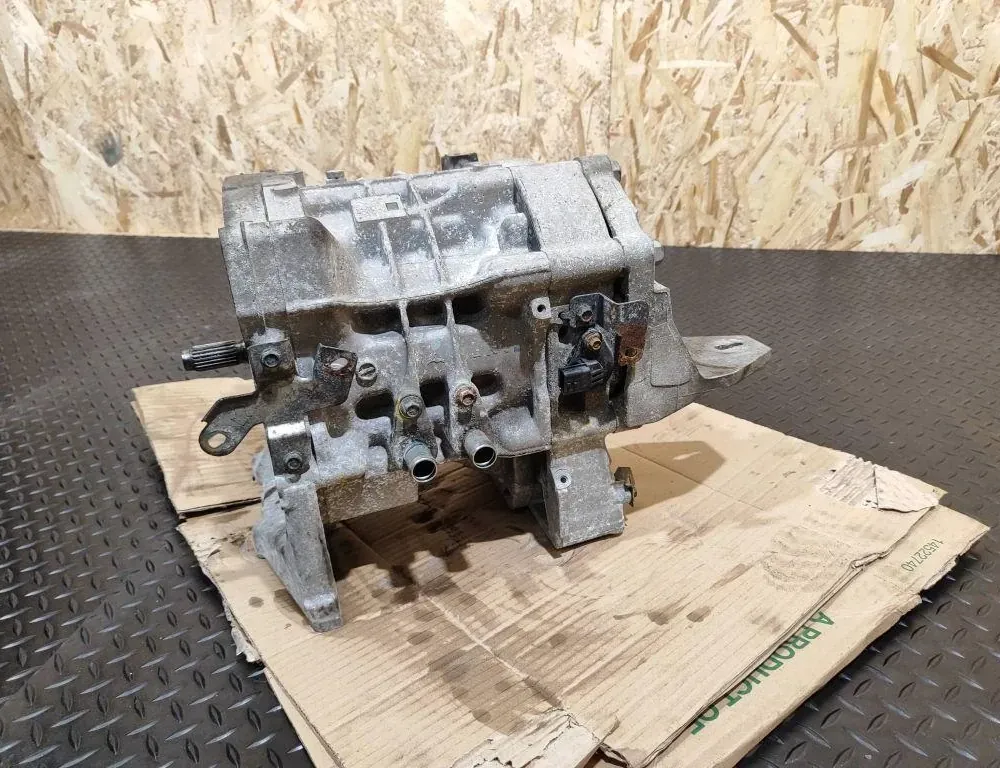 NISSAN Leaf 1 generation (2010-2017) Mazgātāja tvertnes motorīts Em57 33172192