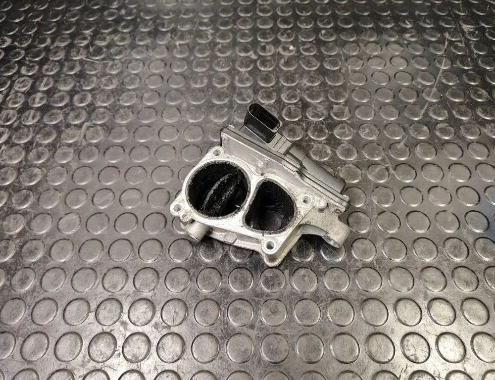 AUDI A8 D2/4D (1994-2002) Throttle Body 059129593H 33172874