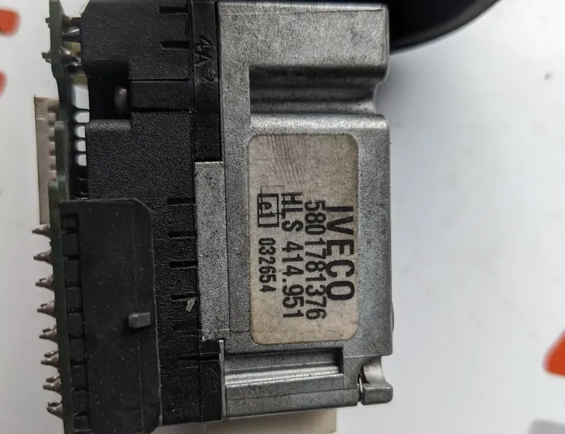 IVECO Stralis (2002-present) поворота переключение 41223123,5801781376 30748219