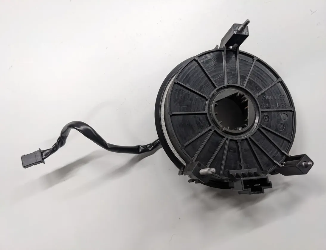 MERCEDES-BENZ ACTROS MP4 (2011-present) Датчик положения руля A0004642018,0004642018,Ip1142 33562239