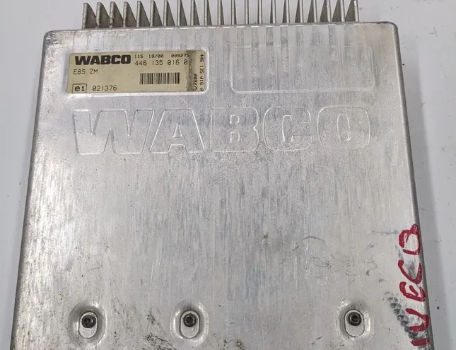 IVECO EuroTech MH (1998-present) EBS7 ECU vadības bloks 4461350160,021376,Ip1209 34235081