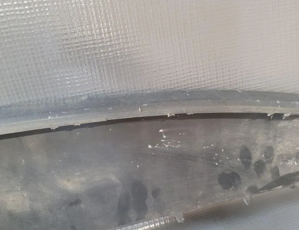 VOLKSWAGEN ID.4 1 generation (2020-2023) Apakšējais buferis (lūpa) 11A807532 33213317