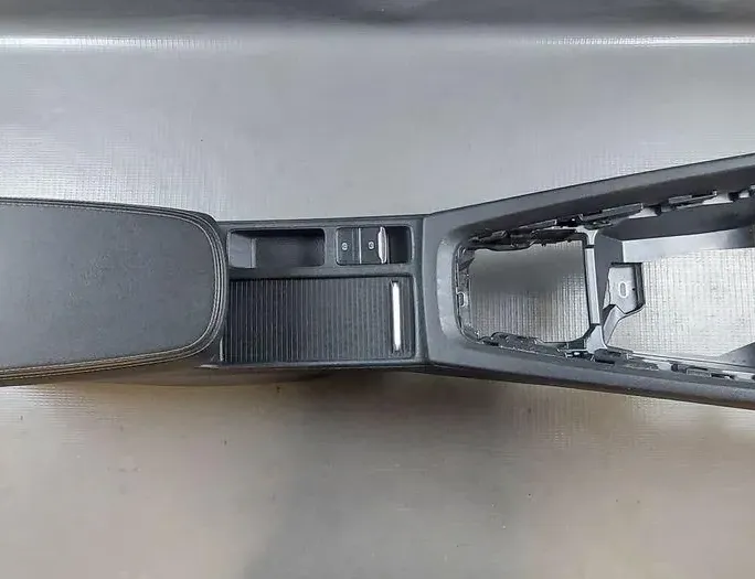 SKODA Octavia 1 generation (1996-2010) Центральная консоль 5E3862531A,5E4863241A 33402534