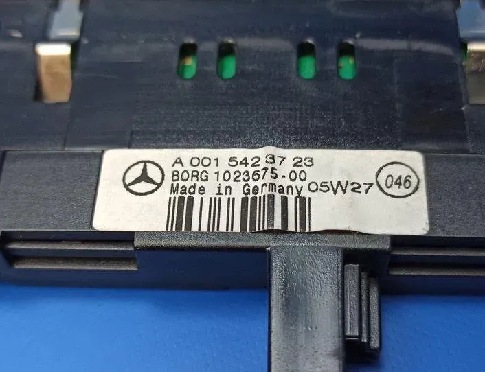 MERCEDES-BENZ CLS-Class C219 (2004-2010) Parktronics PDC displejs 102367500,A0015423723 21212895