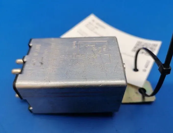 MERCEDES-BENZ W124 1 generation (1984-1994) Relejs 1078200110 21219985