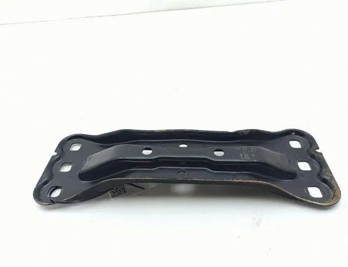 MERCEDES-BENZ C-Class W203/S203/CL203 (2000-2008) Gearbox Mount Bracket A2032420601 21223260