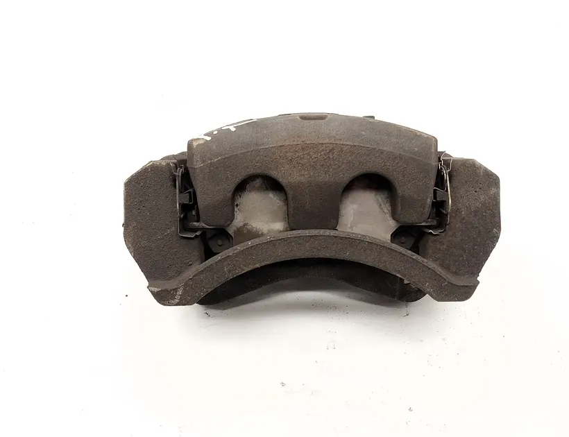 NISSAN X-Trail T32 (2013-2022) Priekšējais kreisais bremžu suports 33360730