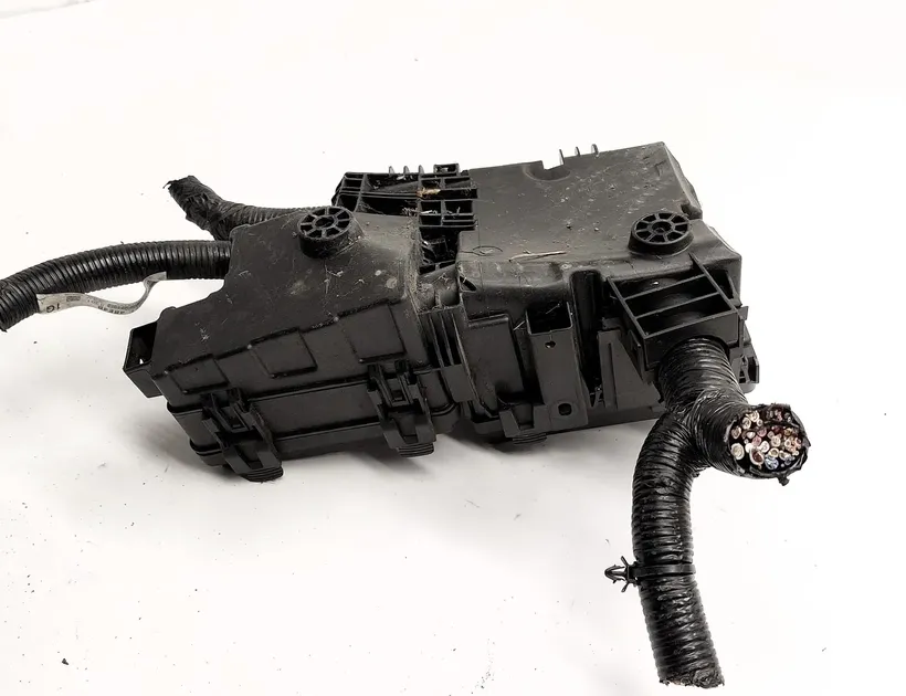 NISSAN X-Trail T32 (2013-2022) Блок предохранителей 240114BE4B 33361222