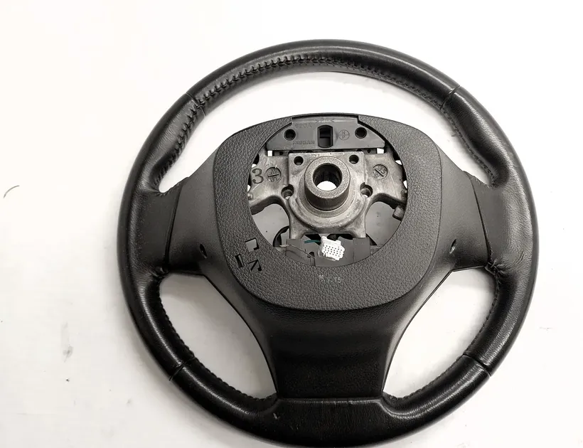 NISSAN X-Trail T32 (2013-2022) Steering Wheel 33361327