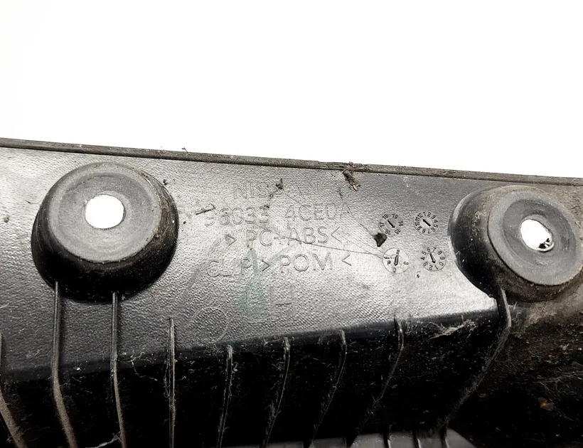 NISSAN X-Trail T32 (2013-2022) Aizmugurējā kreisā luktura apdare 960334CE0A 33361351