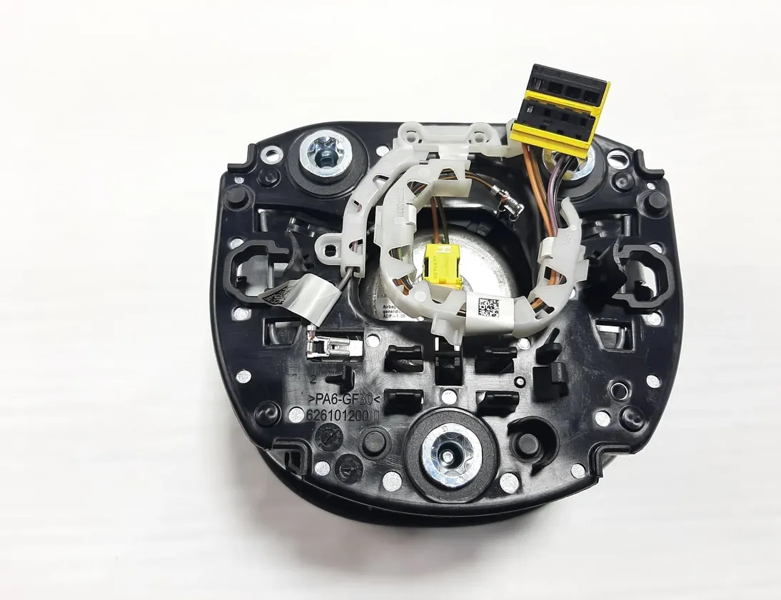 VOLVO XC60 2 generation (2017-2024) Steering Wheel Airbag 39834785,P39834785 33758074