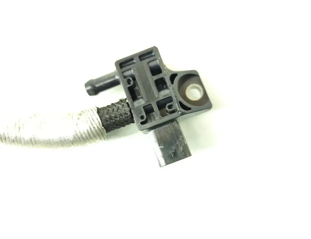BMW 3 Series F30/F31 (2011-2020) DPF Pressure Sensor 8570686 33229230