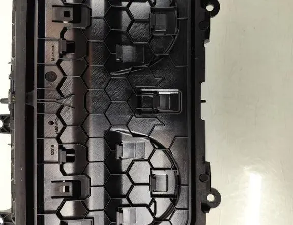 BMW 5 Series F10/F11 (2009-2017) Подстаканник 9206401 33230289