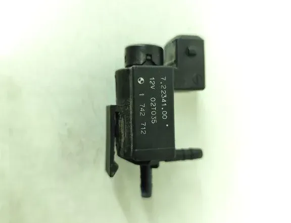 BMW 3 Series E46 (1997-2006) Solenoid Valve 722341 33230601