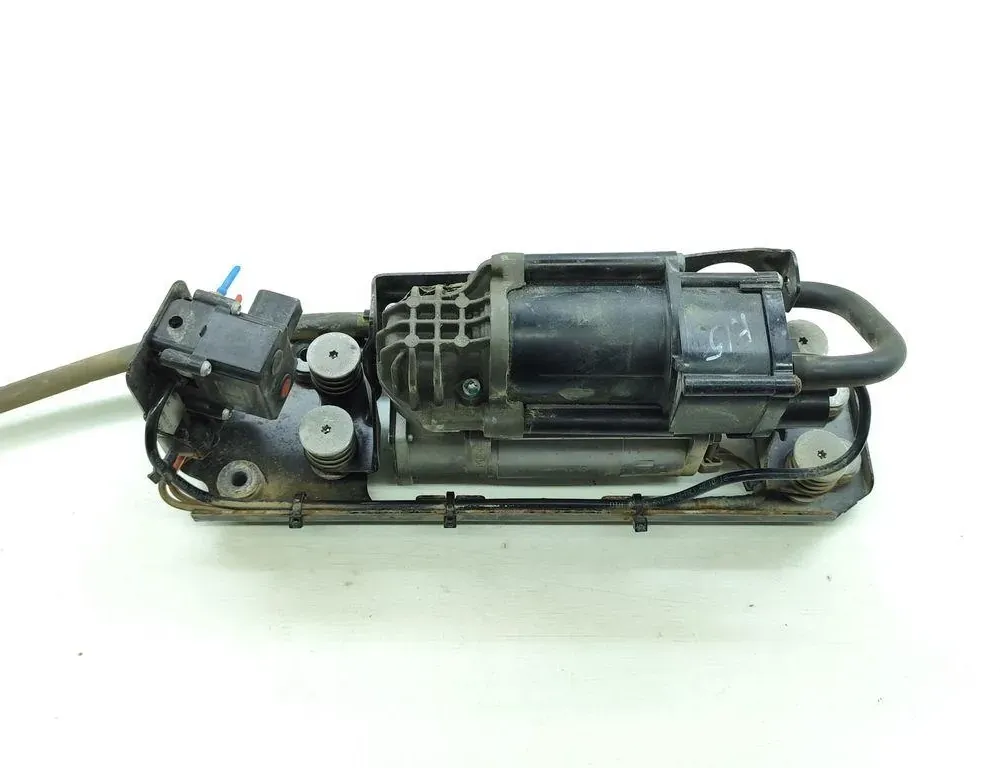 BMW 5 Series F10/F11 (2009-2017) Компрессор подвески 472255561 33400114