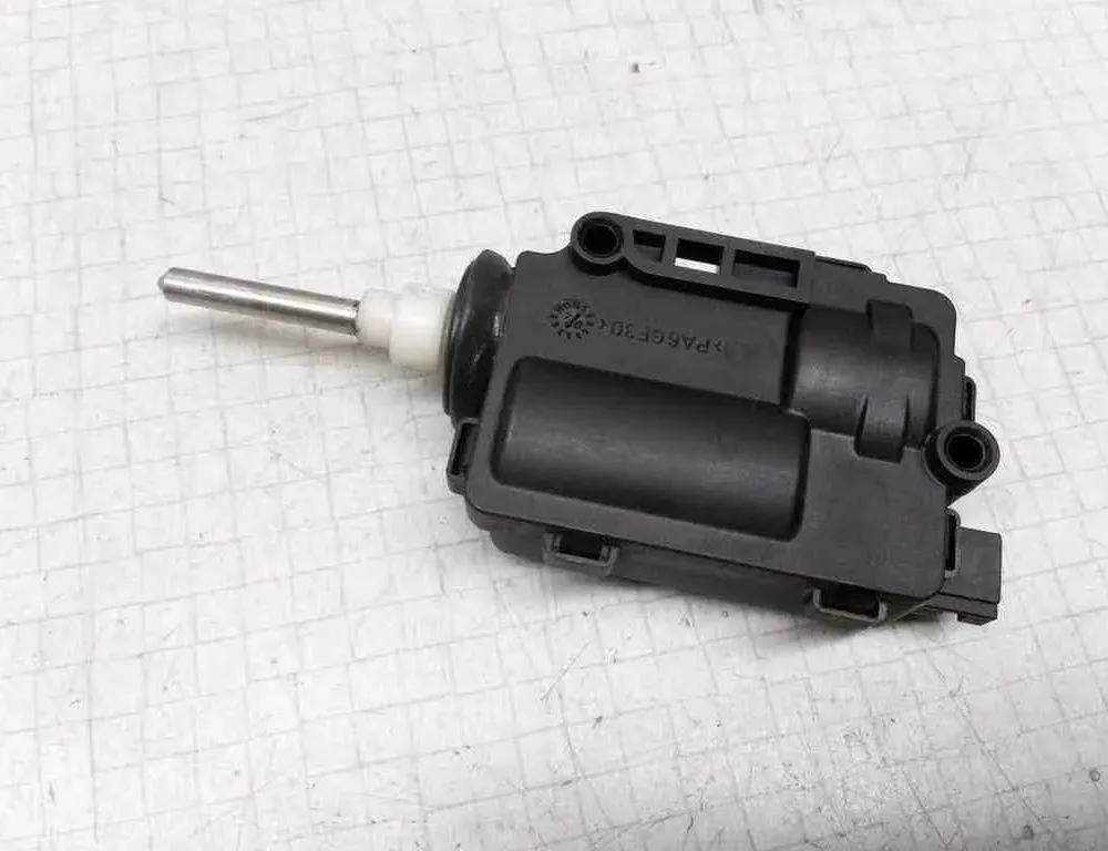 OPEL Vectra C (2002-2005) Central Locking Motor 24438209,605472 32507117