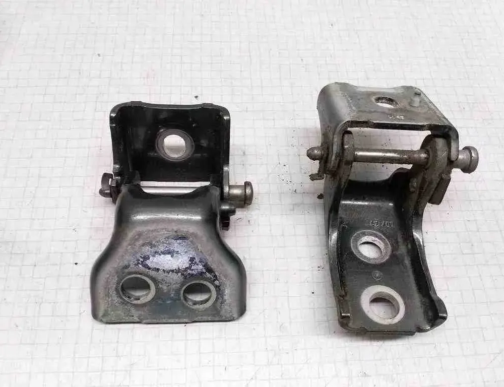 PEUGEOT 407 1 generation (2004-2010) Citas virsbūves detaļas 32509400