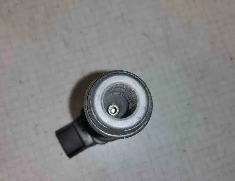 NISSAN Almera N16 (2000-2006) Augstsprieguma aizdedzes vads (svečvads) 224486N000,AIC4004A 32513602