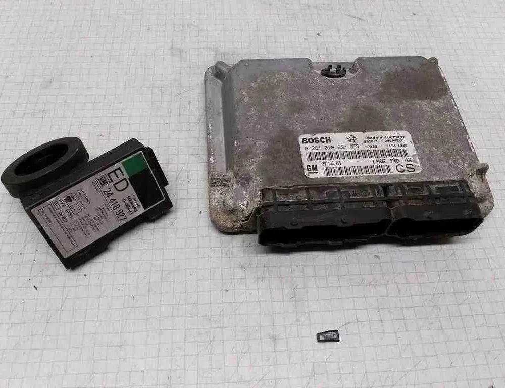 OPEL Zafira A (1999-2003) Motora ECU komplekts 24418927,0281010021,09133269 32526123