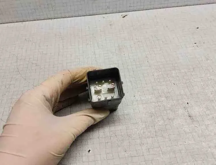 PEUGEOT 307 1 generation (2001-2008) Aizdedzes sveces 1427773,93858431,9640469680,1252609,12217794967,3M5T12A343AA,1860A680,11067JD50C,11067JD50A,51252002 32540452