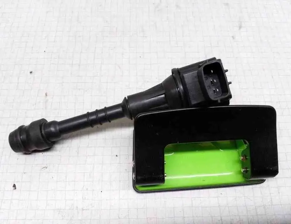 NISSAN Almera Tino 1 generation  (2000-2006) Augstsprieguma aizdedzes vads (svečvads) 224486N015,AIC4004G 32627499