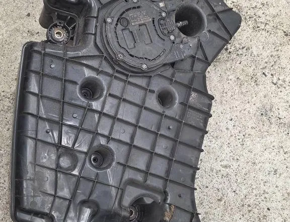 MERCEDES-BENZ E-Class W213/S213/C238/A238 (2016-2024) AdBlue tvertne A2134706001,F25730 34139515