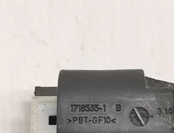 BMW X5 F15 (2013-2018) Izplūdes gāzu temperatūras sensors 1718555 33177362