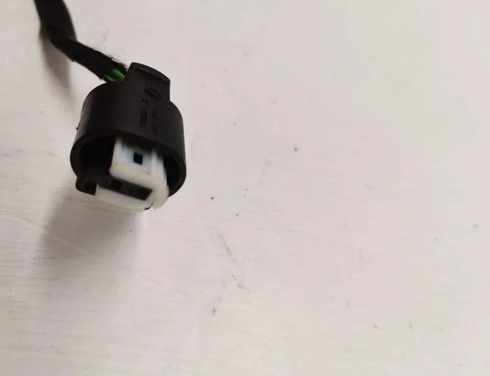 BMW 7 Series G11/G12 (2015-2023) Izplūdes gāzu temperatūras sensors 1718555 33178911