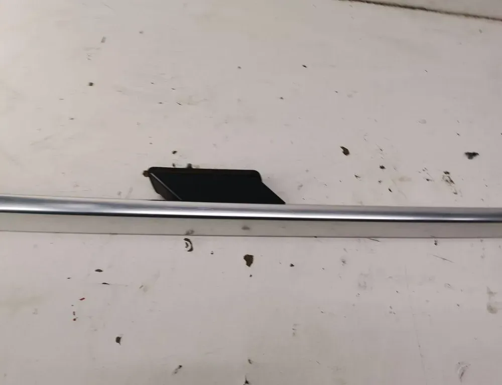 MERCEDES-BENZ GLE W166 (2015-2018) Aizmugurējais kreisais jumta rokturis A1668900393 33181515