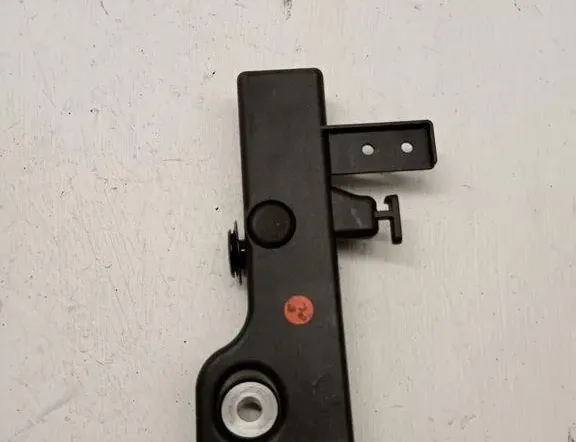 MERCEDES-BENZ C-Class W205/S205/C205 (2014-2023) Другие внутренние детали A2058203102 33185504