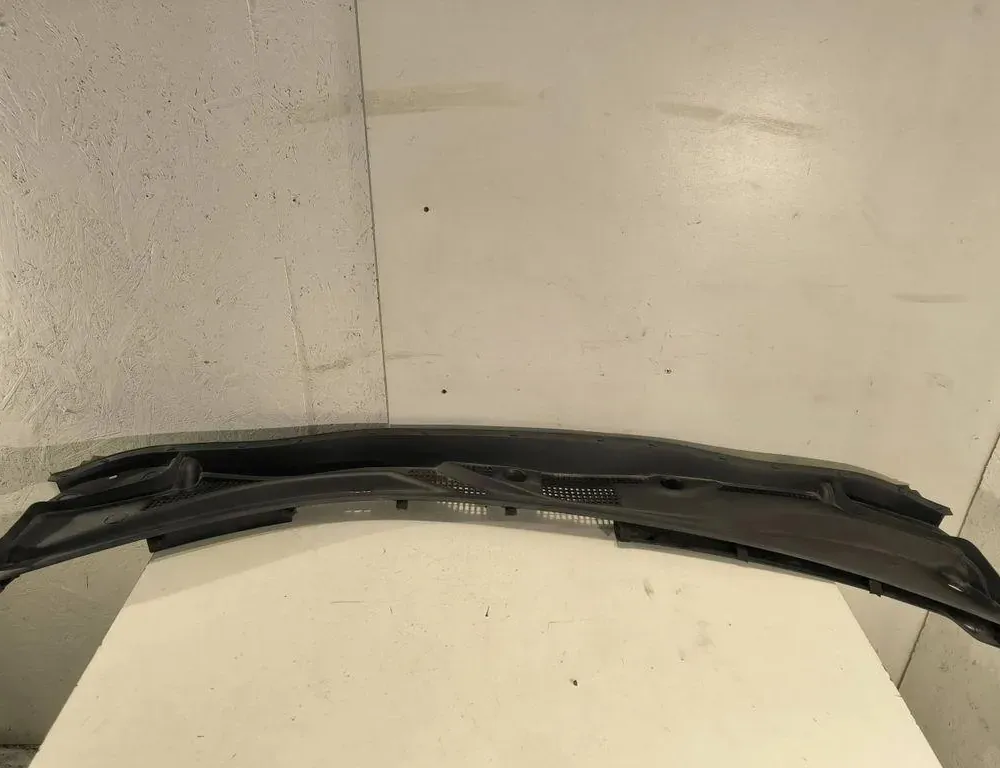 LEXUS RX 4 generation (2015-2024) Priekšējā stikla tīrītāja apdare / plastmasa 5578148220 33199161