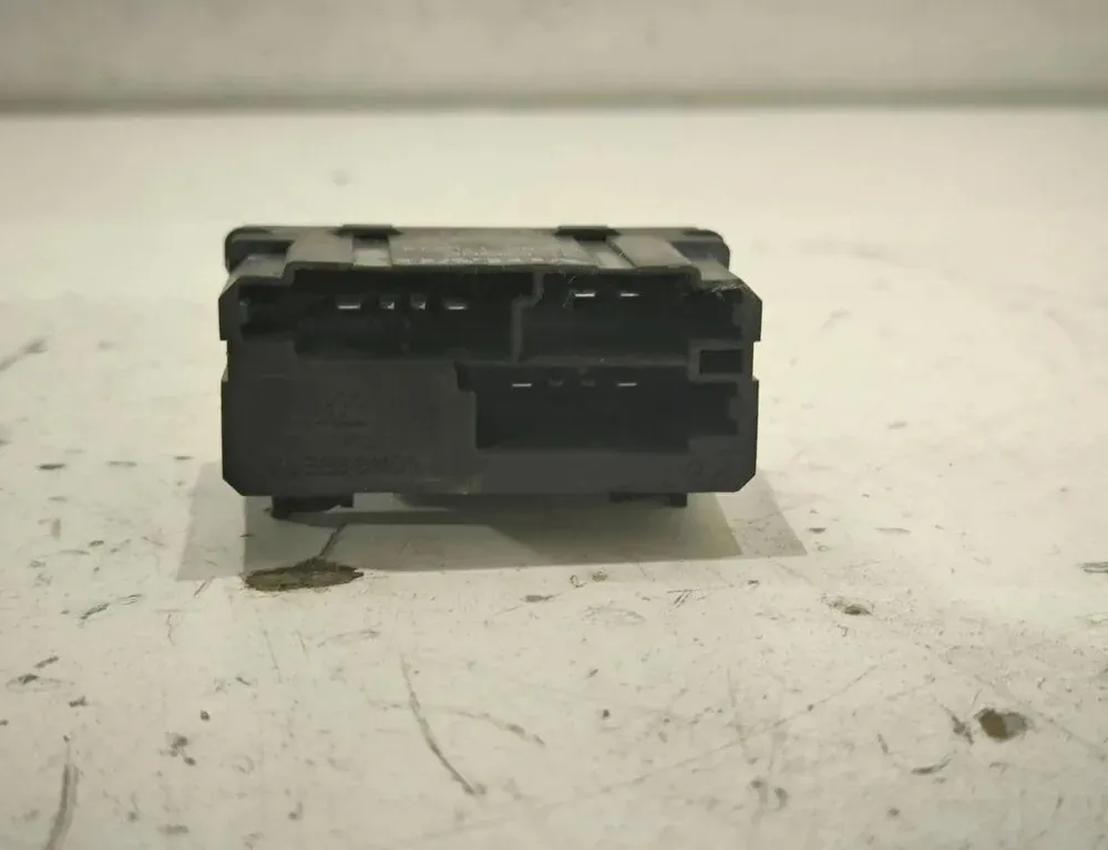 VOLVO XC60 2 generation (2017-2024) Front Right Seat Control Unit 17V214,31268908 33201940