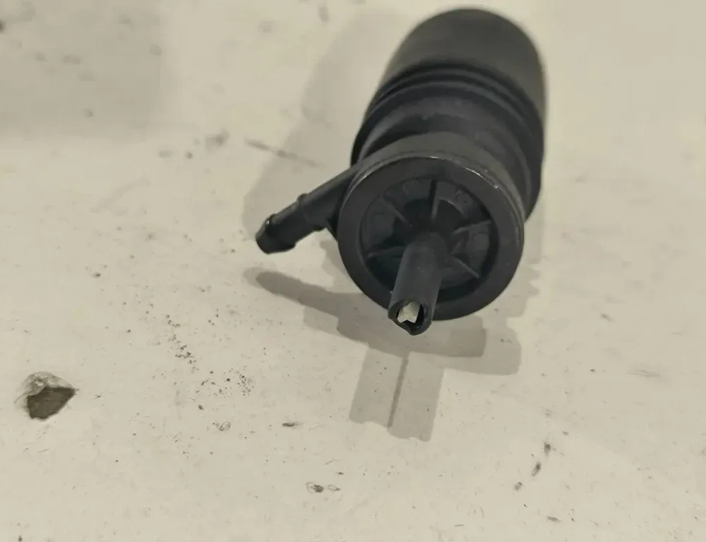 VOLKSWAGEN Phaeton 1 generation (2002-2016) Washer Tank Motor PA6GBGF30 33202874